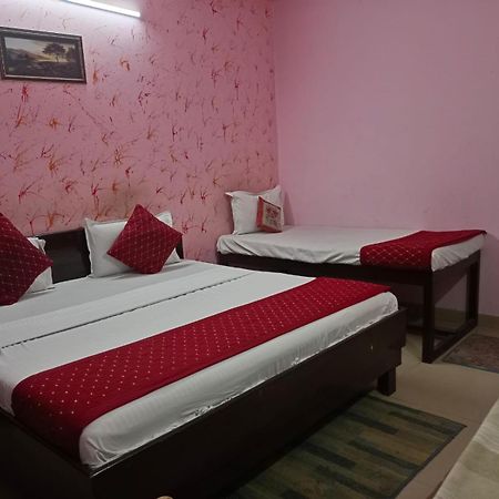 Airport Hotel Pariksheet Inn Neu-Delhi Exterior foto